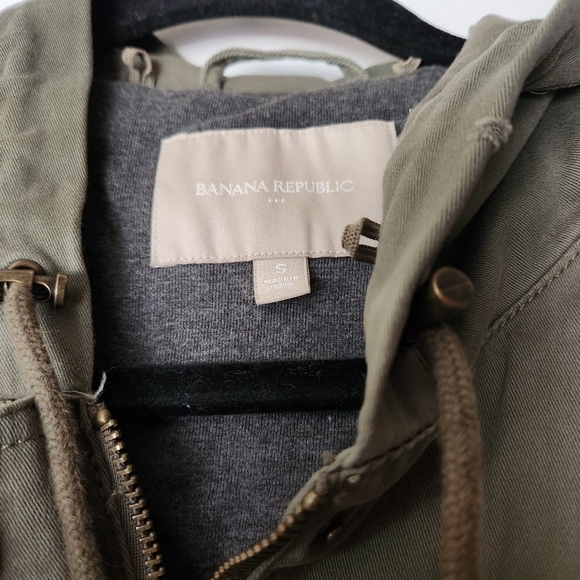 EUC Banana Republic Anorak Jacket in Green, Size S - Picture 11 of 16